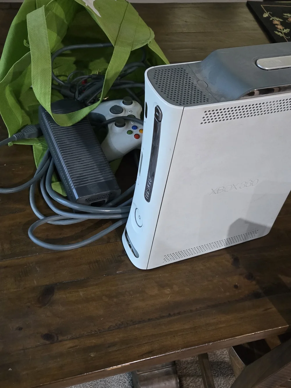 Xbox 360 Console Bundle - White Gaming Console with Wired Controller